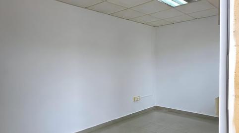 Foto 4 von Fabrikhallen zum Verkauf in Calle Estribo, 18, Parque Atlántico - Ronda este, Jerez de la Frontera