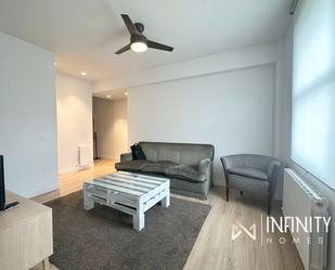 Living room of Flat to rent in Bilbao   with Heating