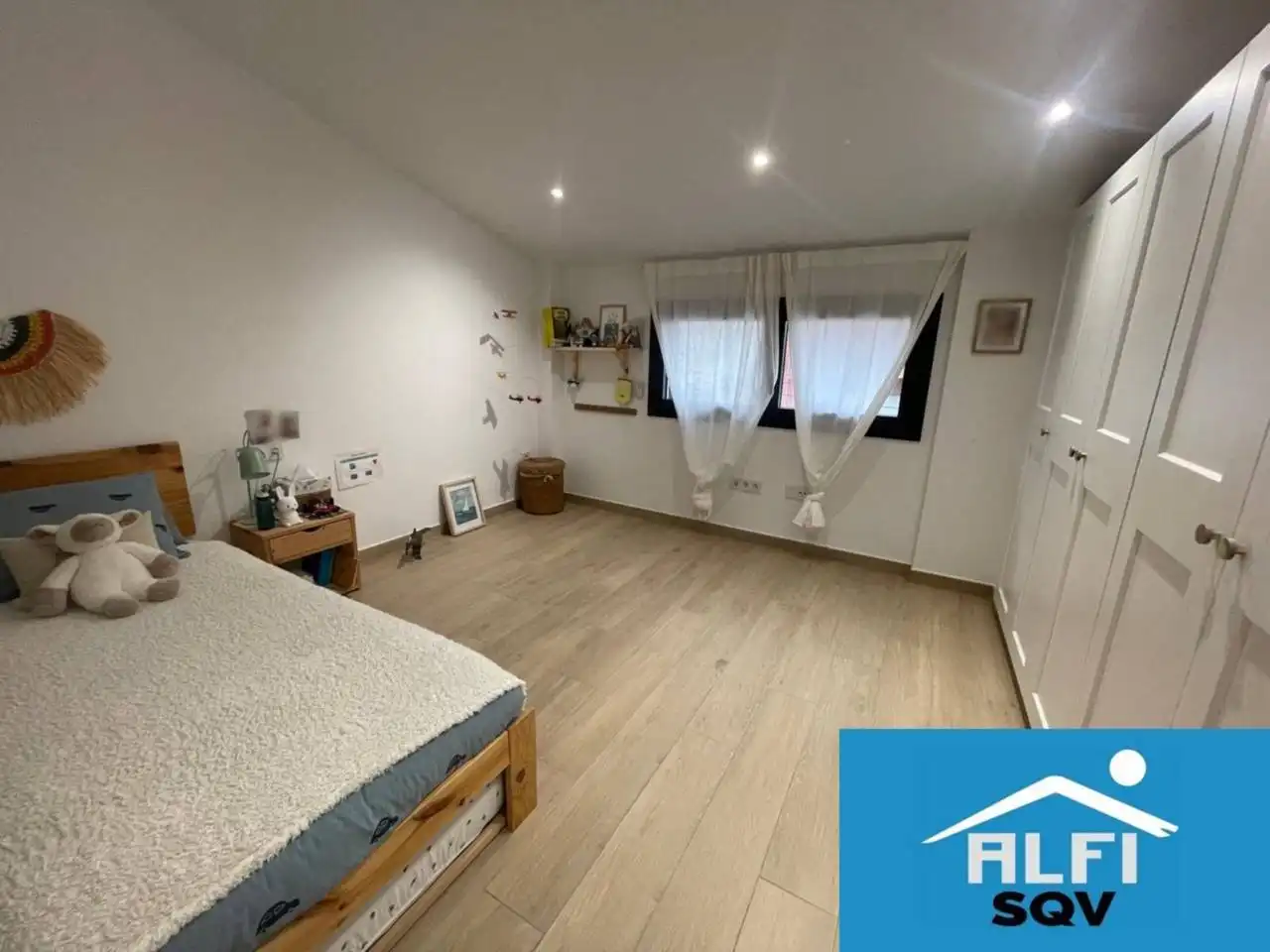 Dormitori de Casa o xalet en venda en Sant Quirze del Vallès amb Aire condicionat, Calefacció i Jardí privat
