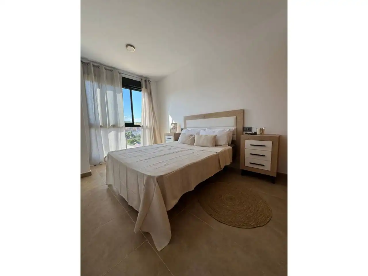 Flat with lift to rent in Calle Joanot Martorell, imagen 4
