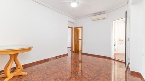 Foto 3 de Pis en venda a Carrer del Monestir de Poblet, Barrio de Campanar, Valencia