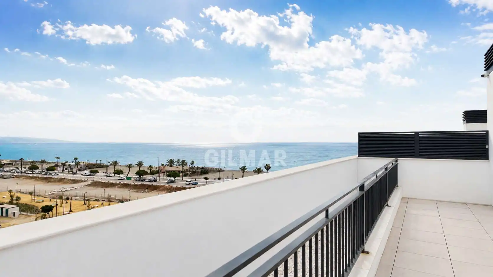 Terraza de Piso en venta en Torremolinos con Calefacción, Jardín privado y Trastero