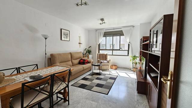 Piso en Venta en Ciudad Jardín - Zoco