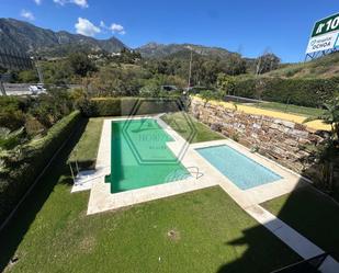 Swimming pool of Flat for sale in Marbella  with Terrace and Community pool
