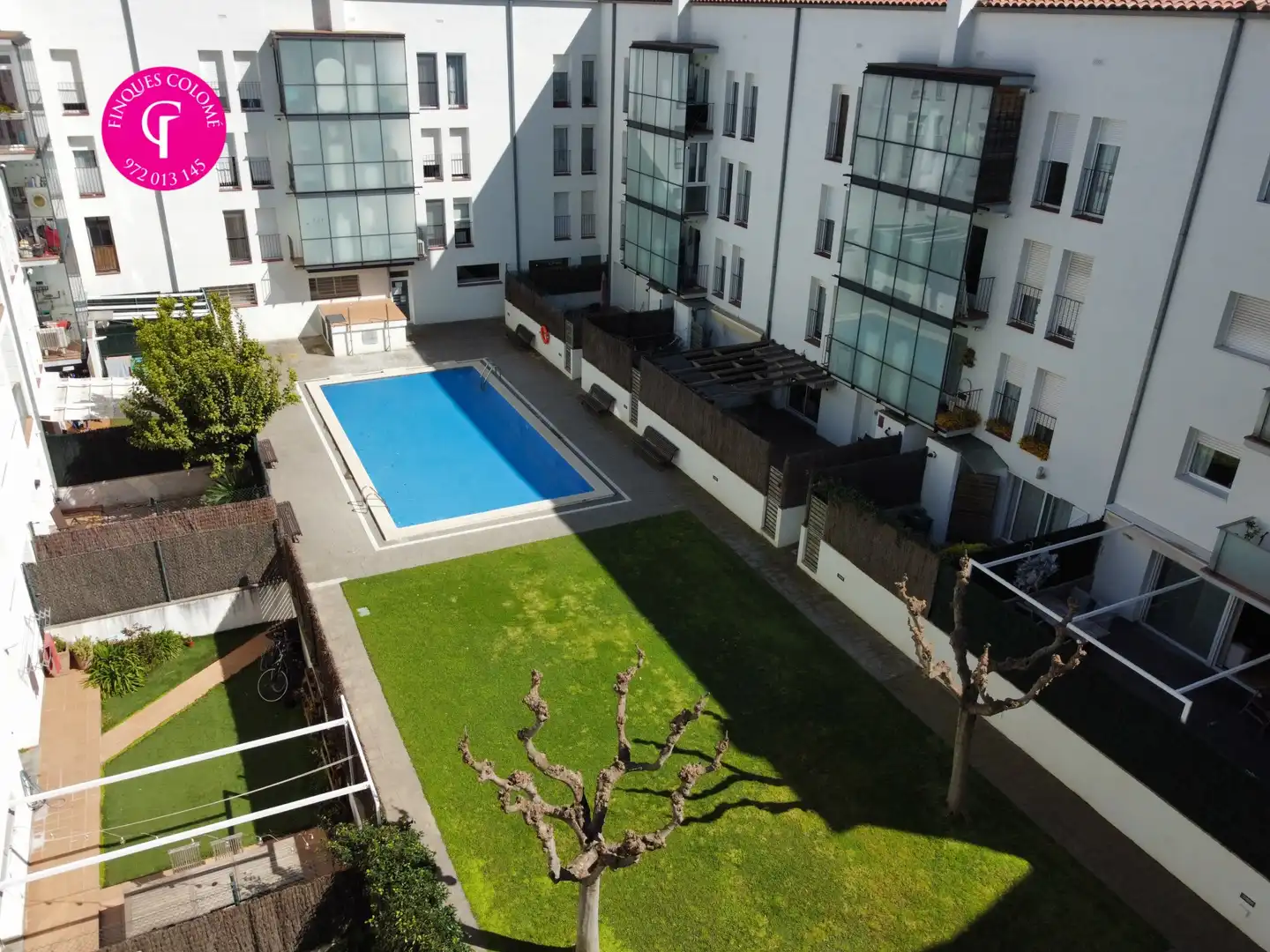 Piscina de Ático en venta en Girona con Aire acondicionado, Calefacción y Terraza