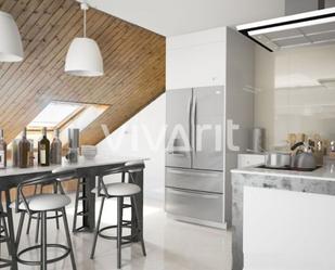 Kitchen of Attic for sale in Noia