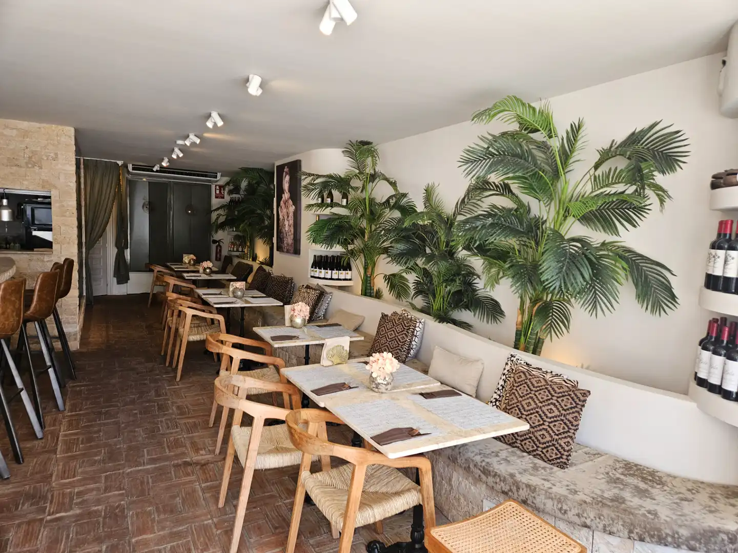Geschaftsraum zur Miete in Benalmádena mit Klimaanlage, Terrasse und Möbliert