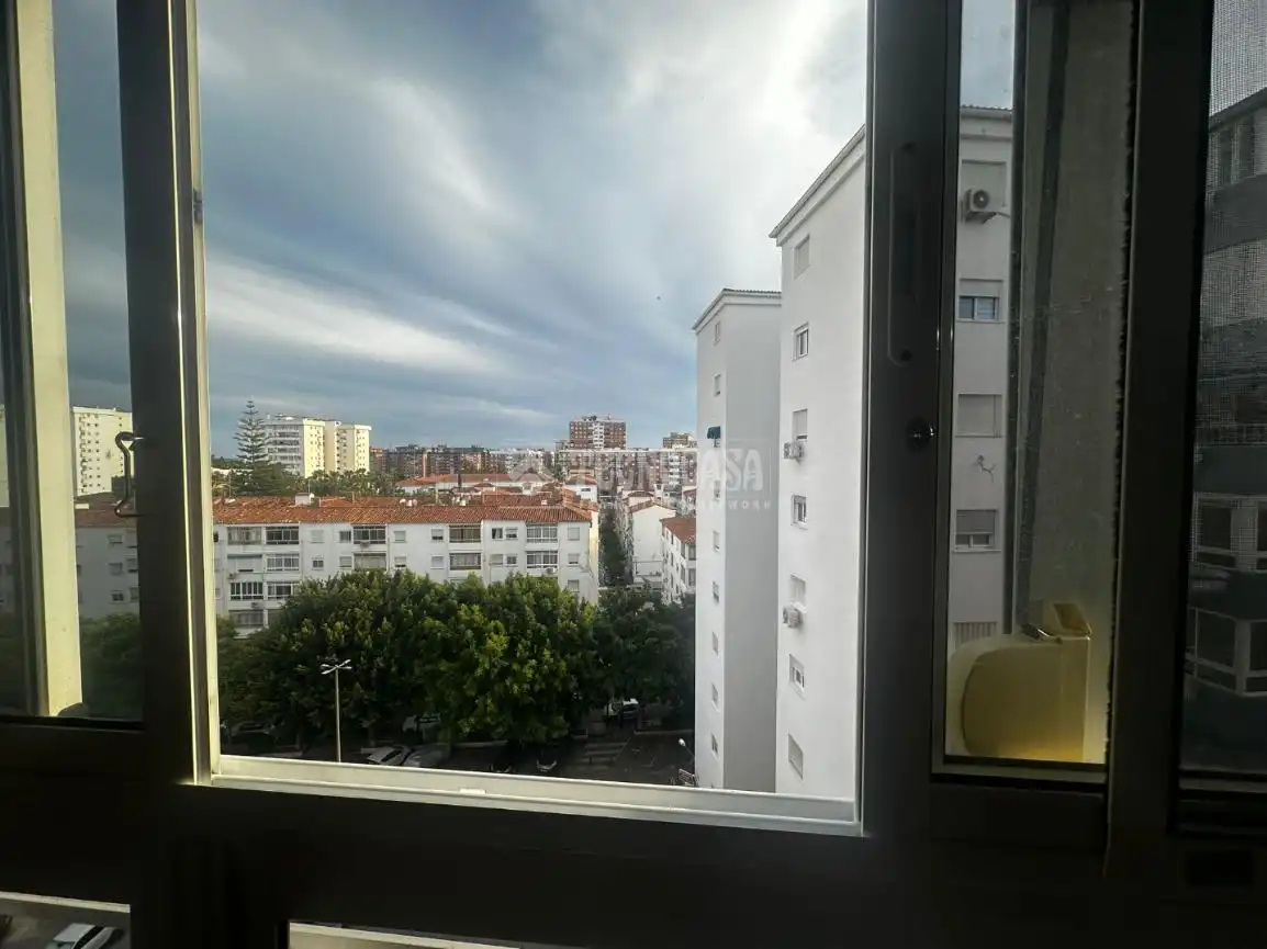 Vista exterior de Piso en venta en Málaga con Aire acondicionado y Terraza