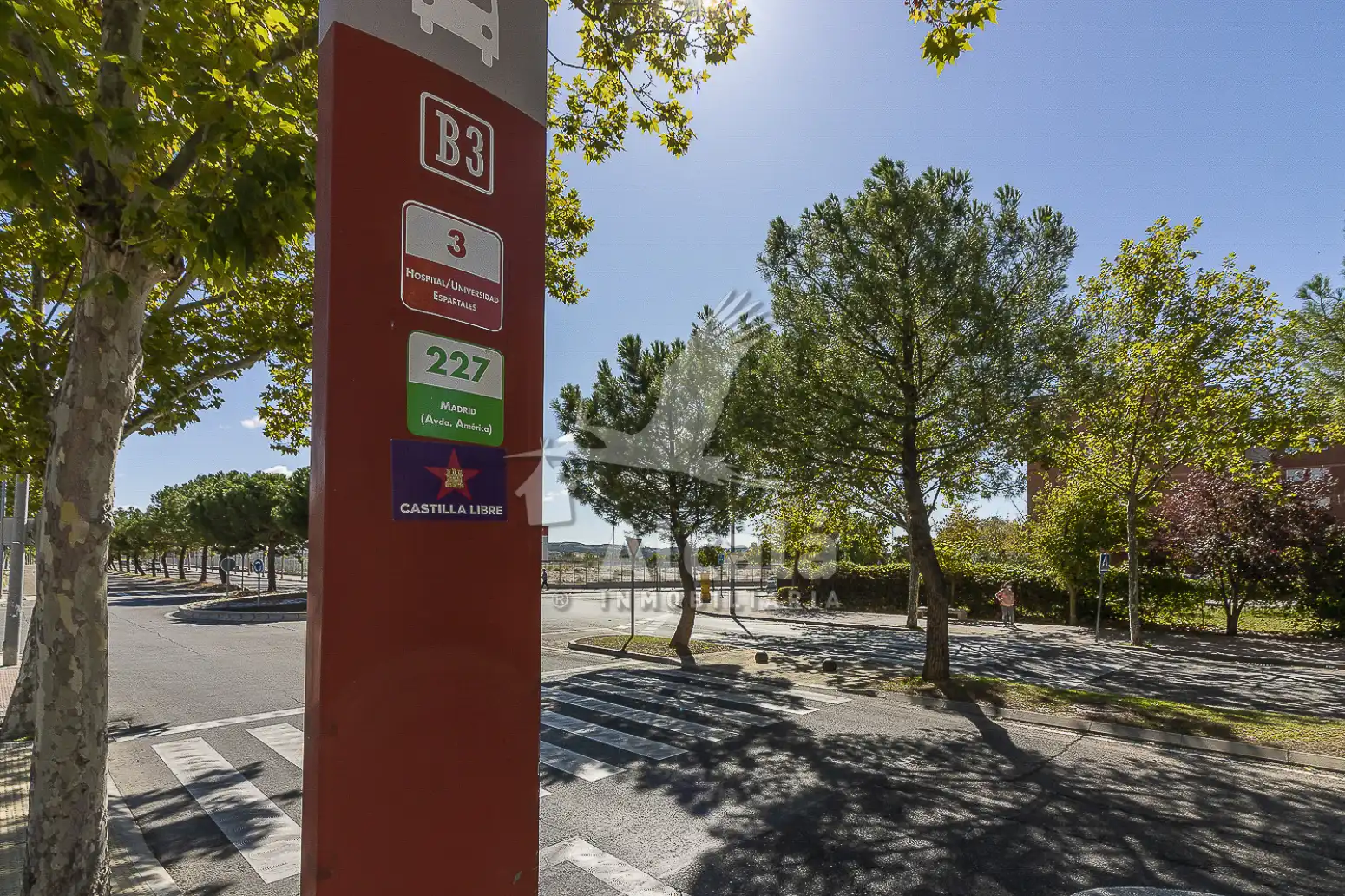 Aparcament de Casa o xalet en venda en Alcalá de Henares amb Aire condicionat, Calefacció i Jardí privat