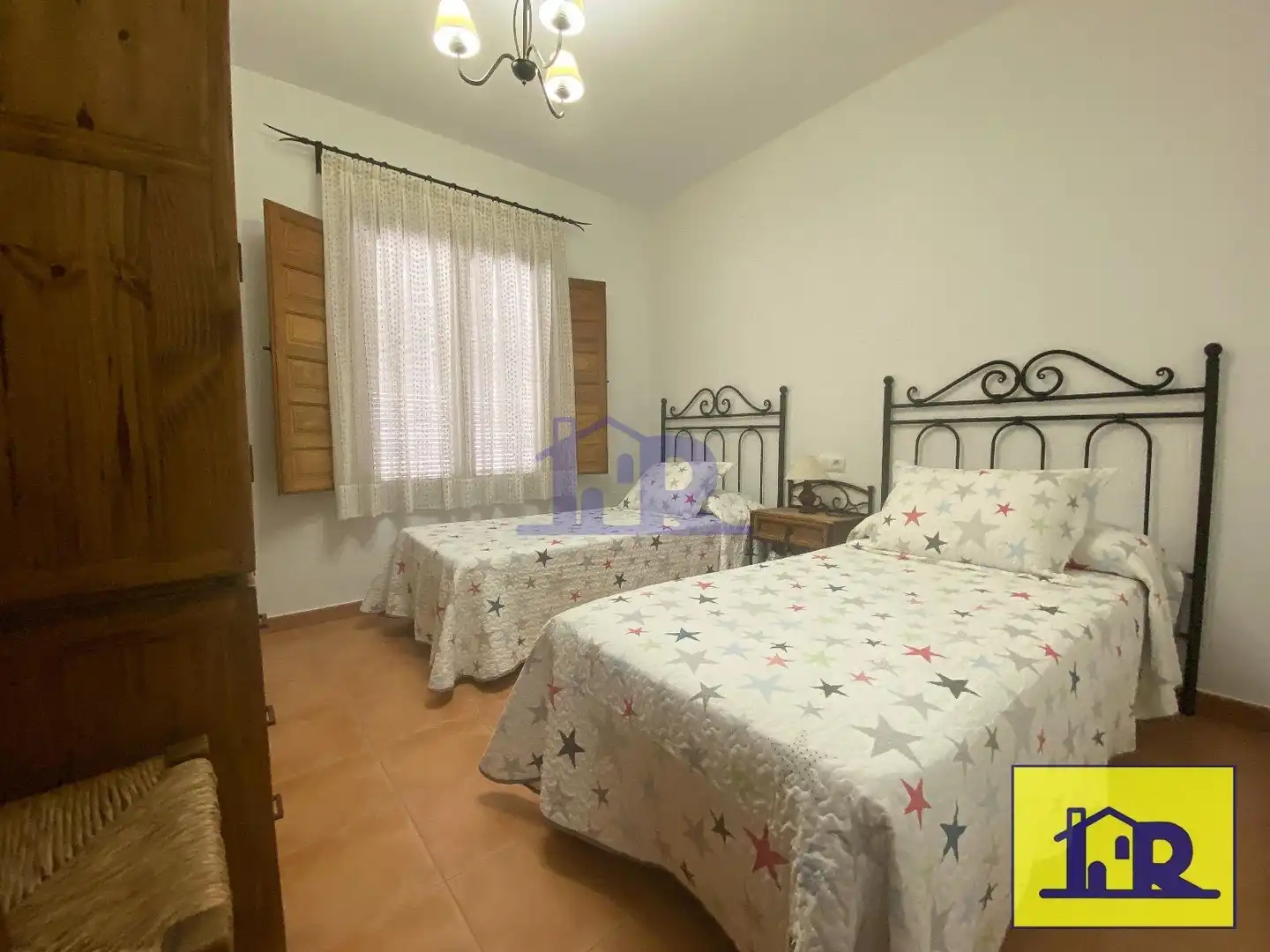 Bedroom of Flat for sale in Cuenca  with Heating, Terrace and Furnished