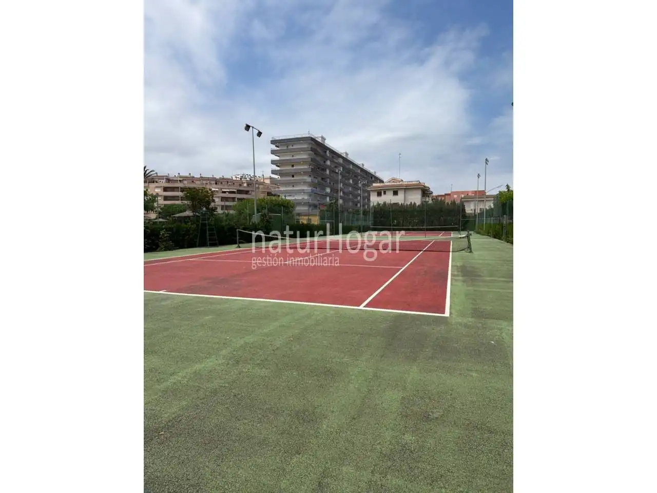 Parking de Apartamento de alquiler en Canet d'En Berenguer con Aire acondicionado, Amueblado y Piscina comunitaria