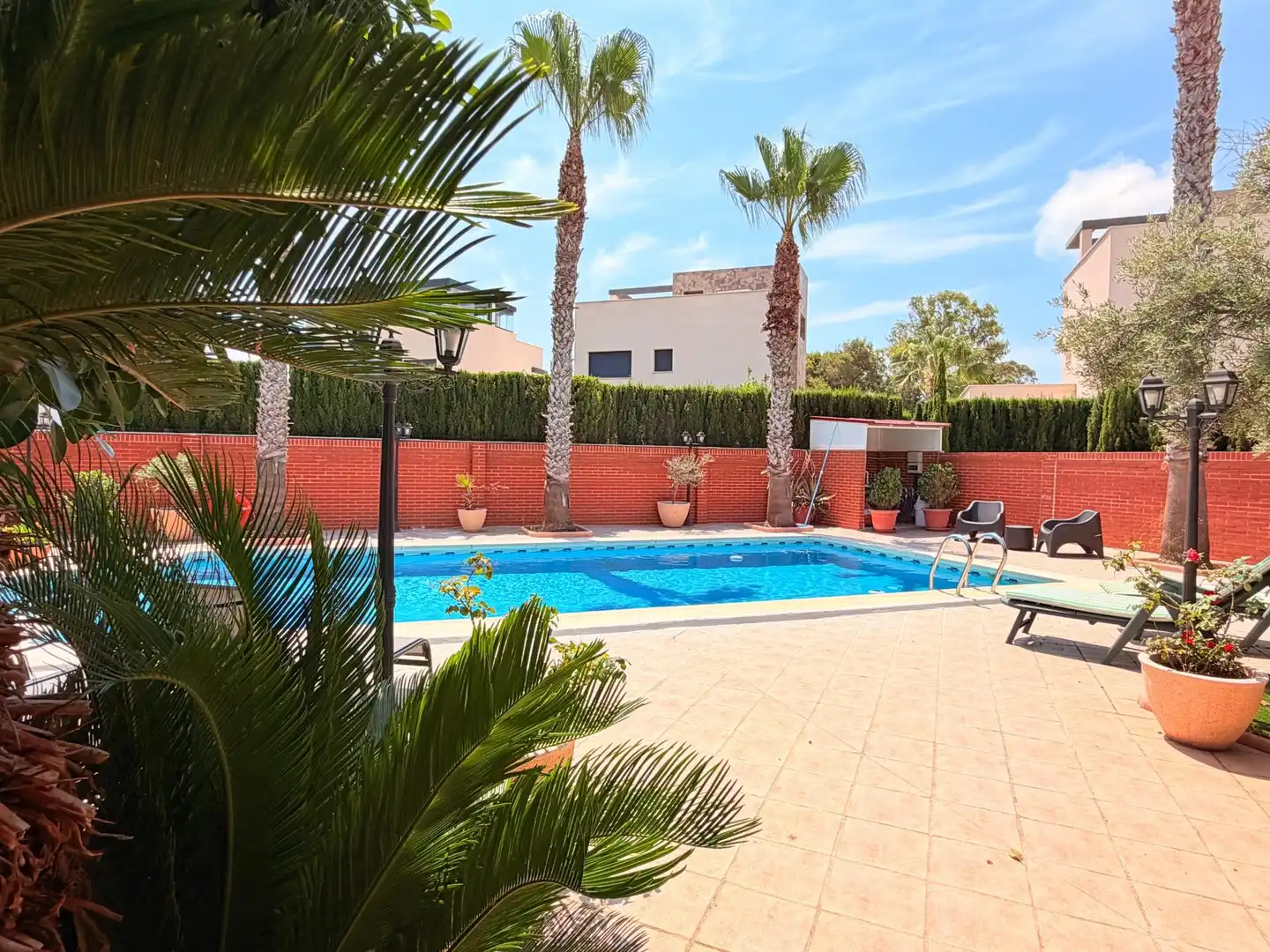 Swimming pool of Houses for sale in Cartagena  with Air Conditioner, Heating and Private garden