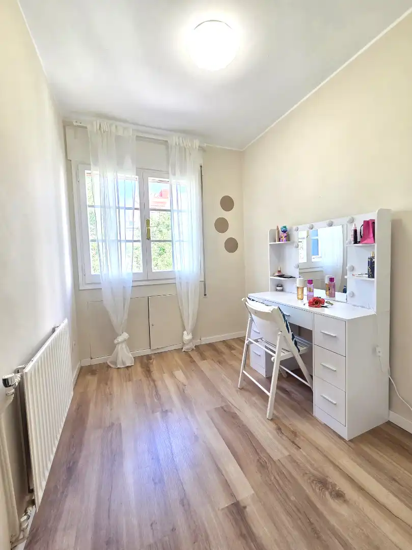Schlafzimmer von Maisonette zum Verkauf in Cerdanyola del Vallès mit Klimaanlage, Heizung und Parkett