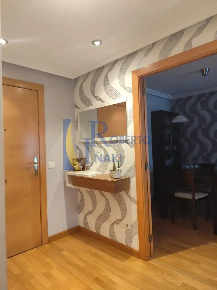 Flat for sale in Valencia de Don Juan  with Heating, Terrace and Storage room