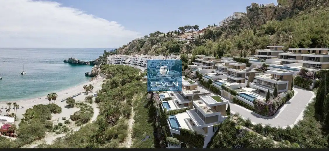 Chalet con piscina en venta en La Herradura, imagen 12