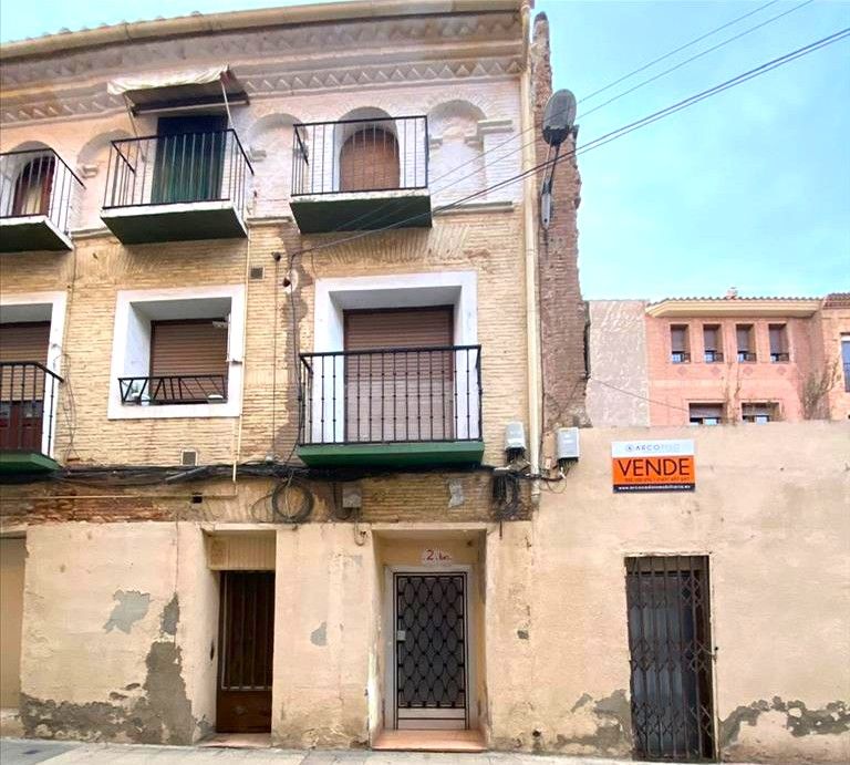 Vista exterior de Piso en venta en Alfaro