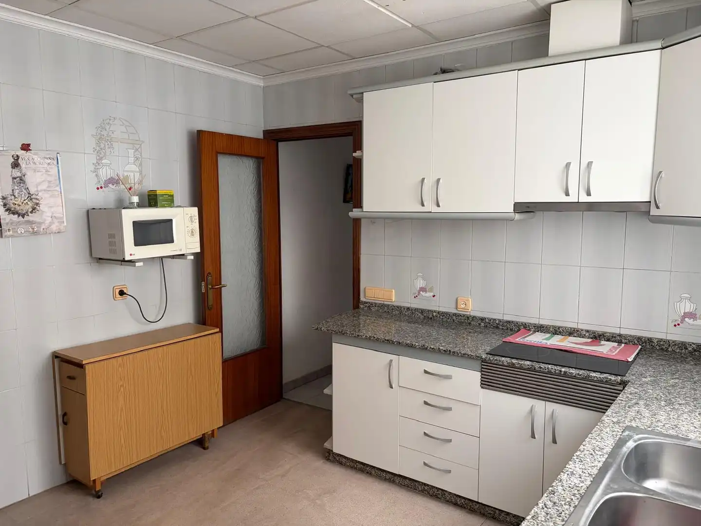 Kitchen of Houses for sale in Villena  with Terrace and Storage room