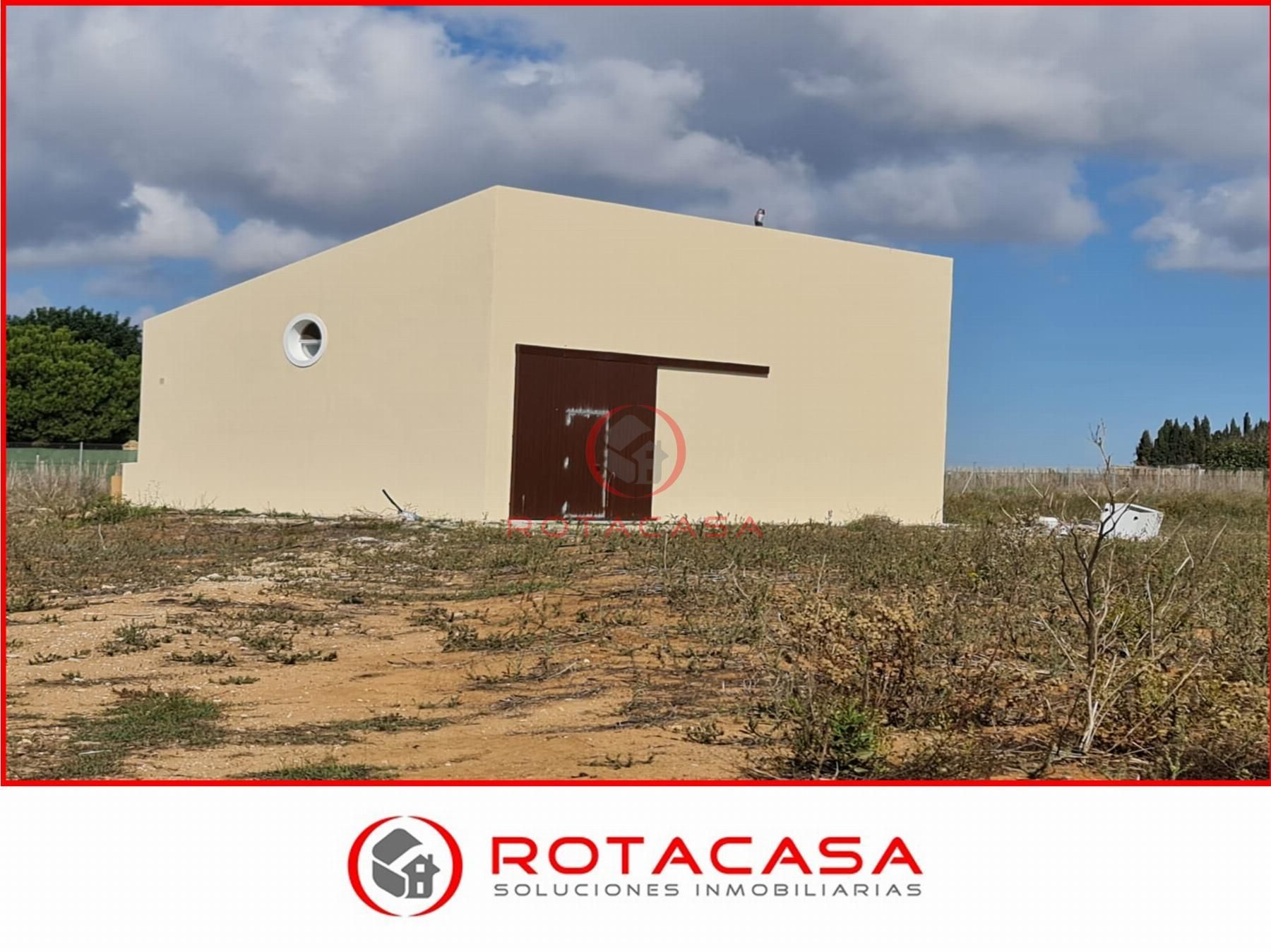Country house for sale in Rota