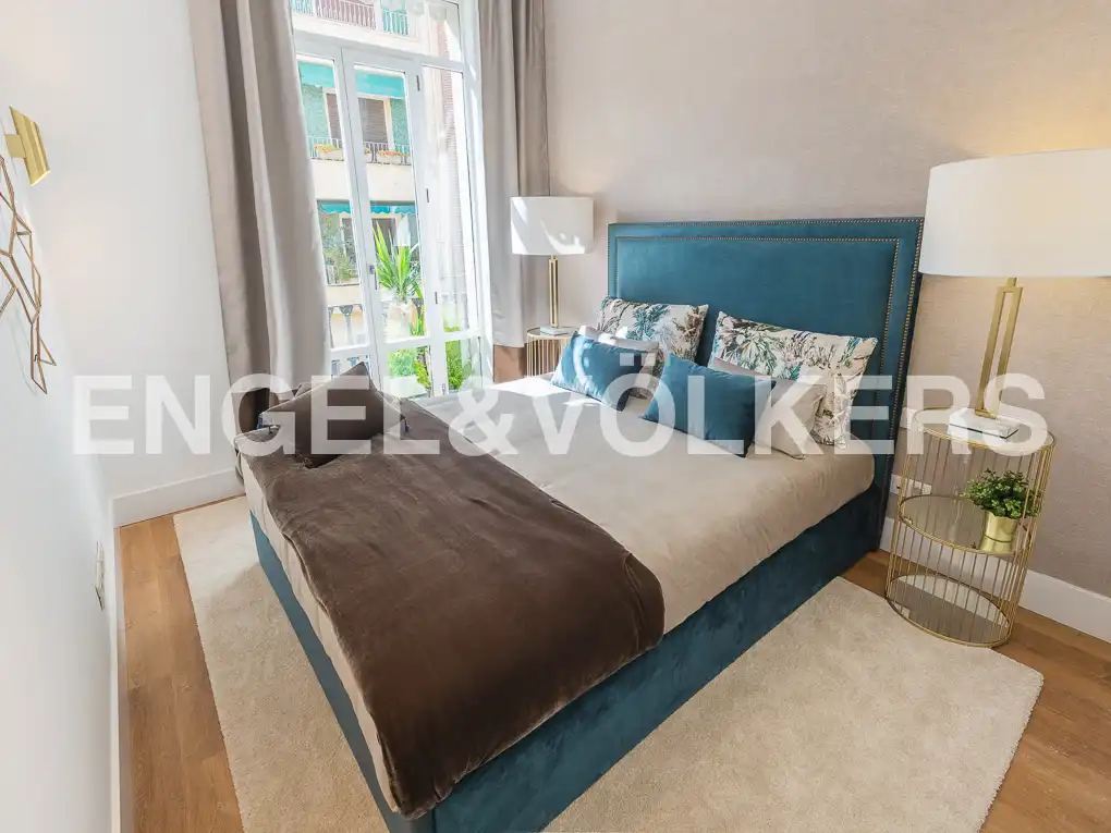 Bedroom of Flat for rent in  Valencia Capital  with Air Conditioner, Heating and Parquet flooring