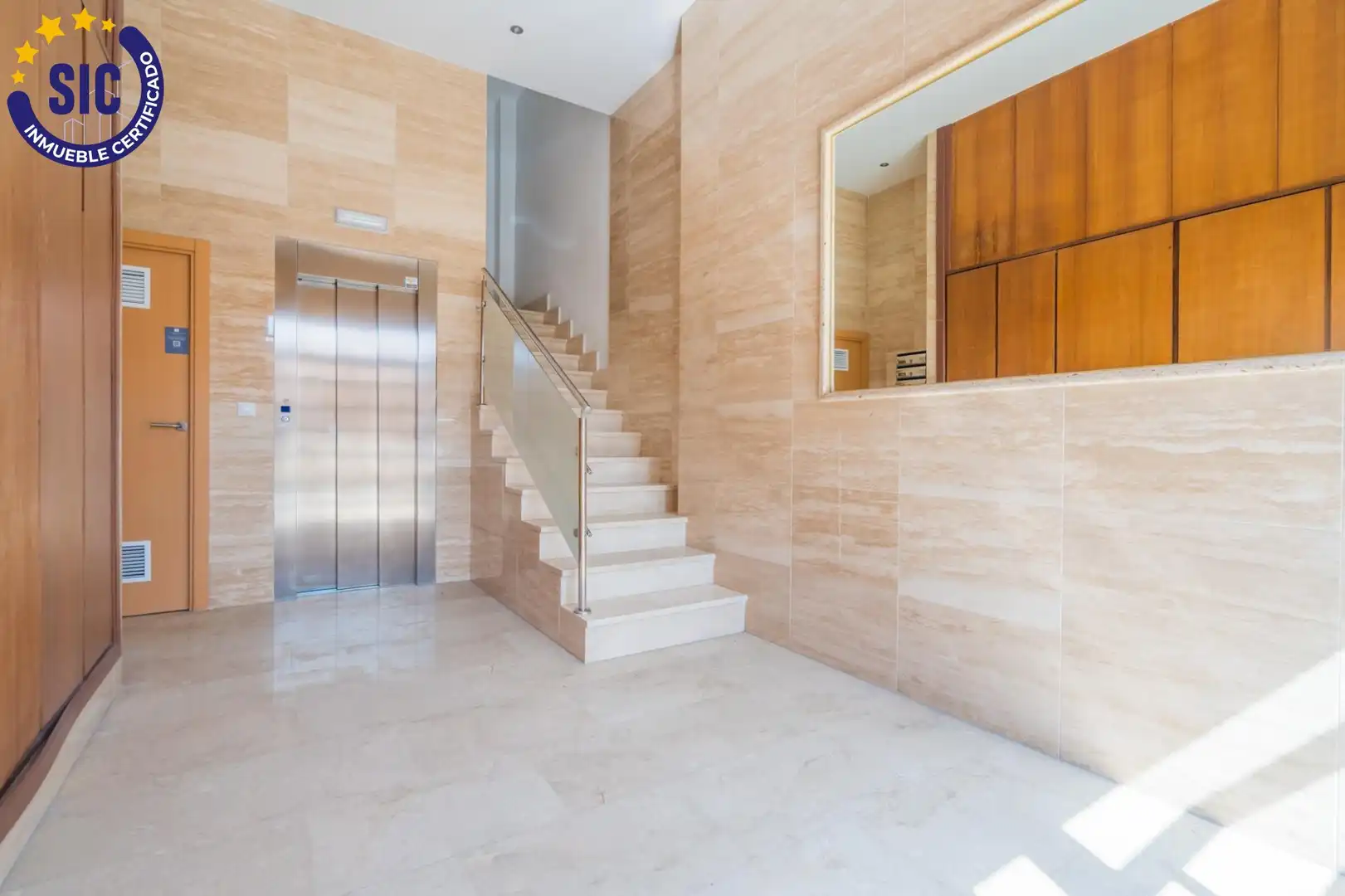 Piso en venta en Valencia con Aire acondicionado, Calefacción y Parquet