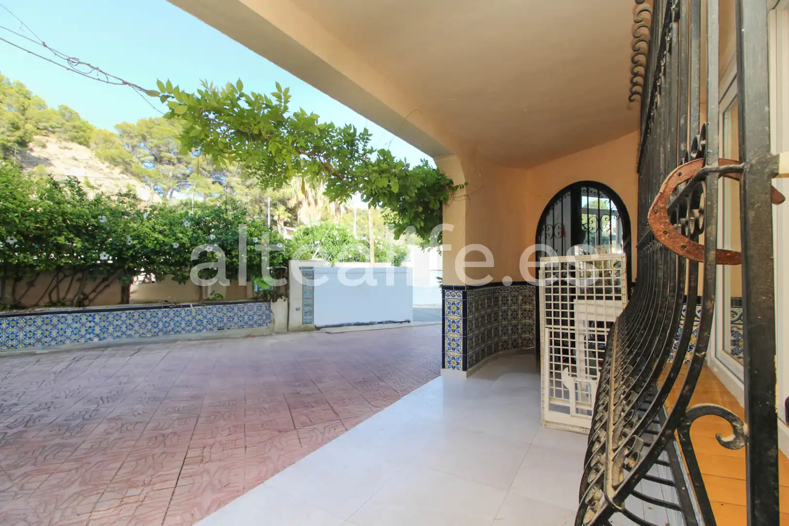 Vista exterior de Casa adosada en venta en Altea con Aire acondicionado, Terraza y Piscina