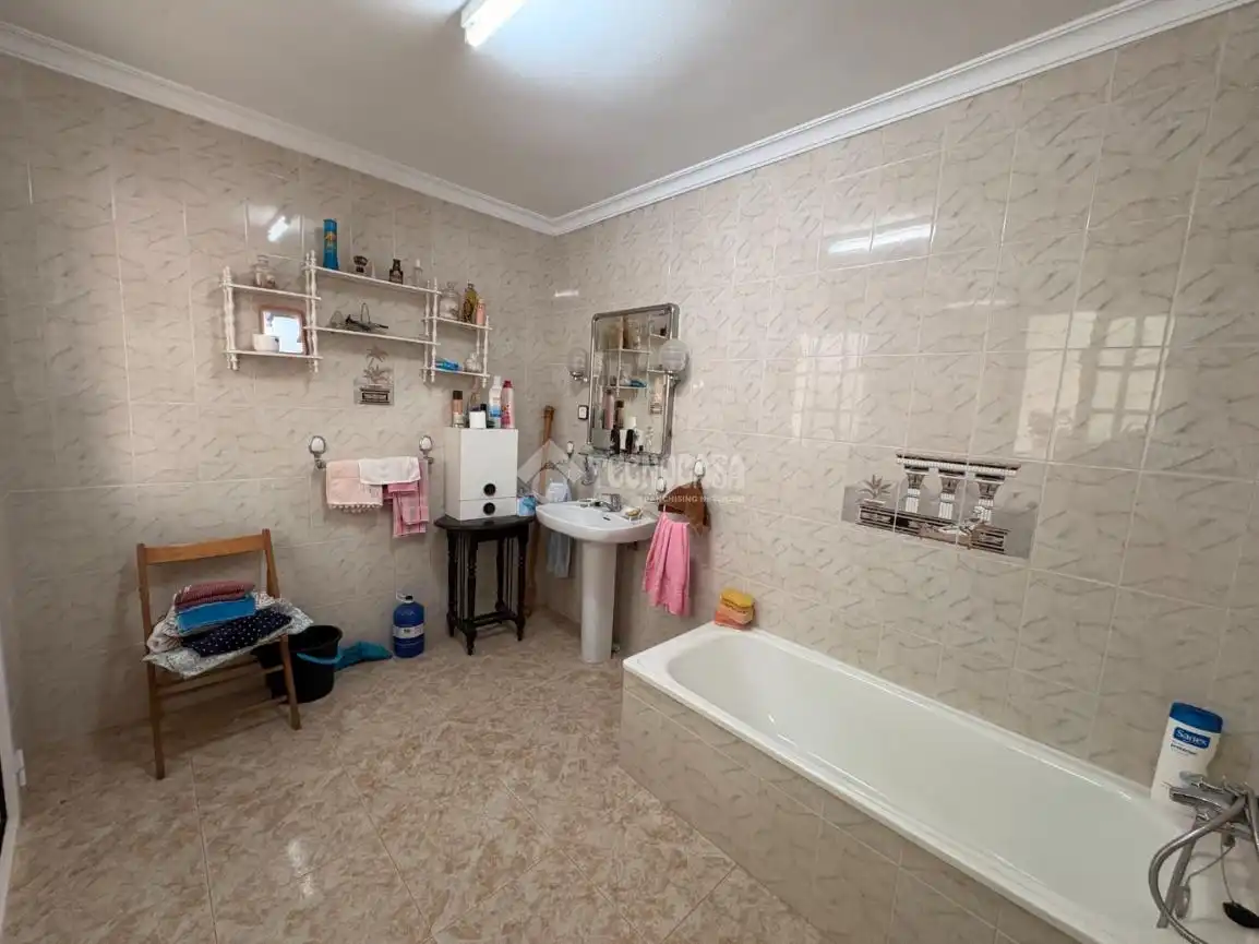 Casa adosada en venta en Ardales con Terraza, Amueblado y Balcón