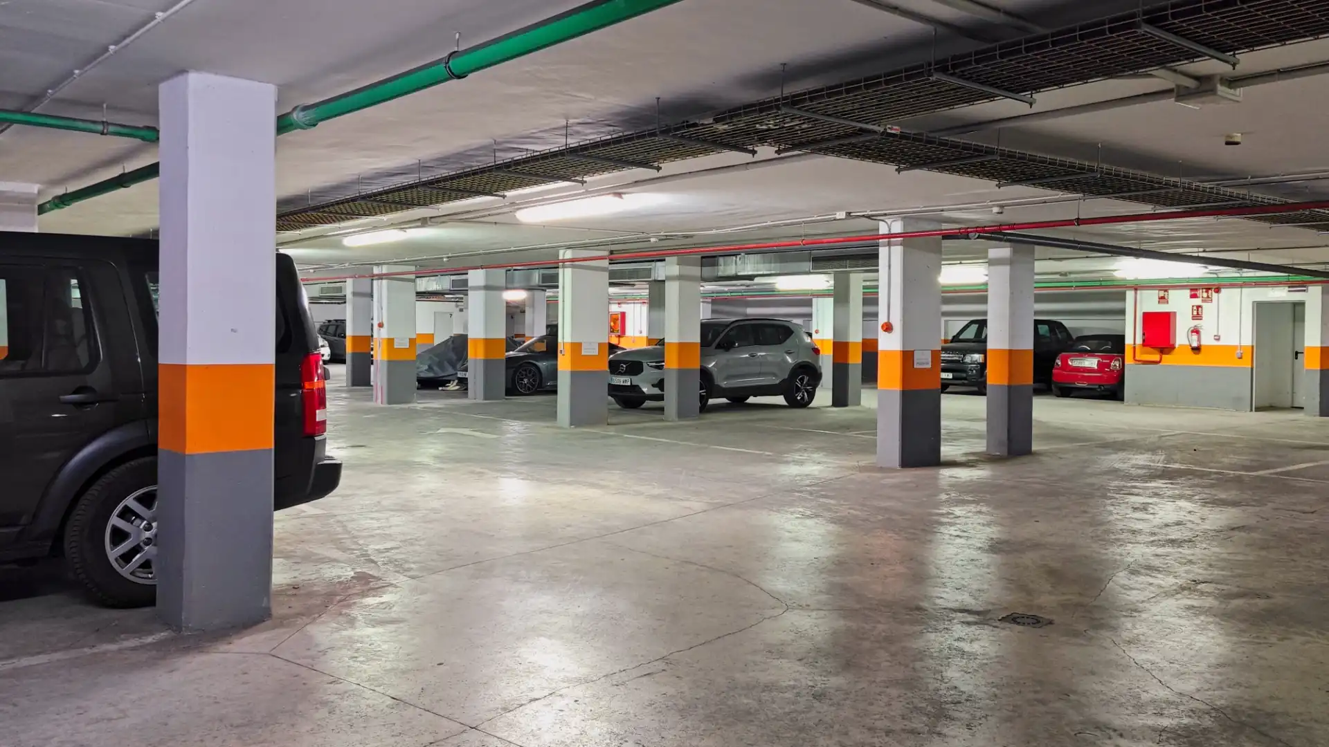 Parkplatz von Erdgeschoss zur Miete in  Palma de Mallorca mit Klimaanlage, Heizung und Parkett