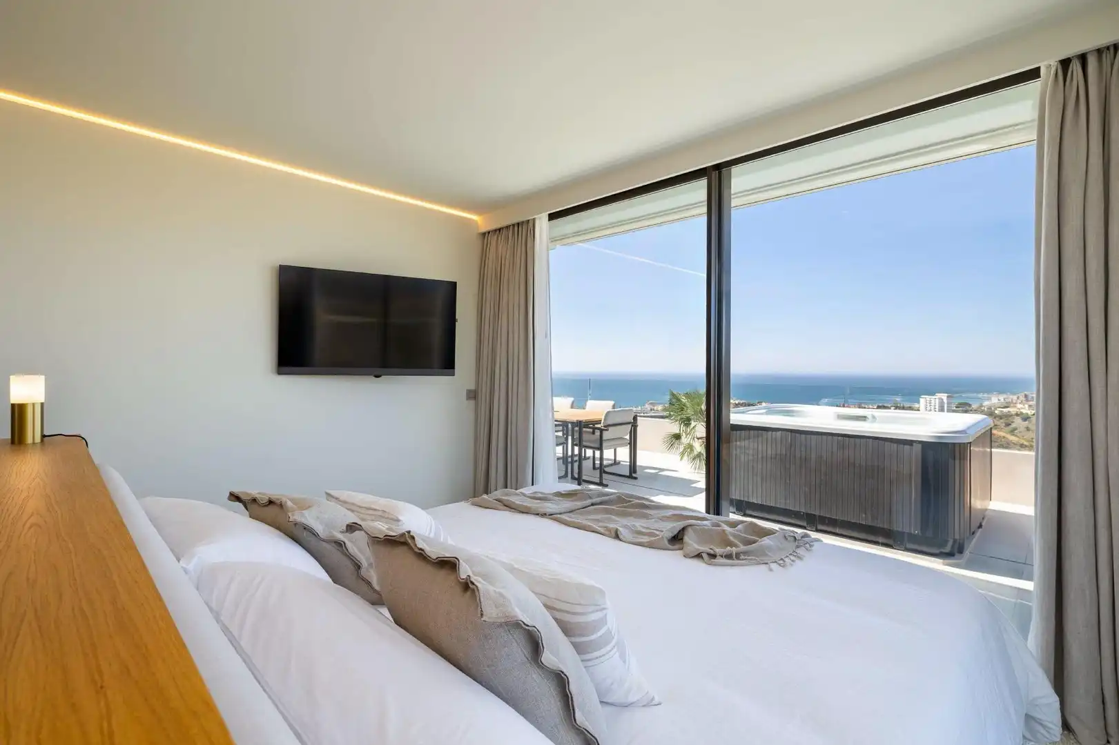 Apartment with pool for sale in El Higuerón, imagen 4