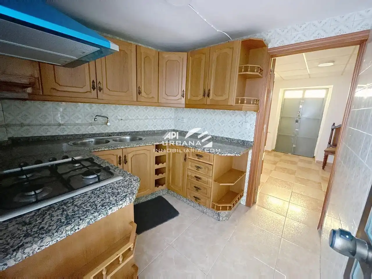 Cuina de Casa o xalet en venda en Lucena