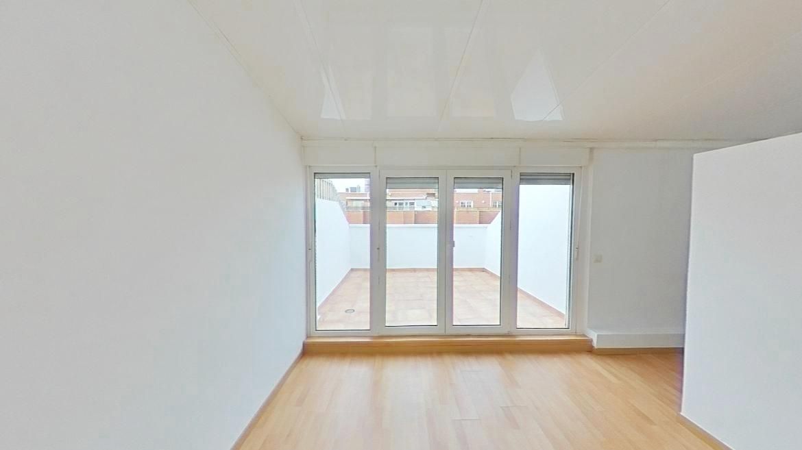 Bedroom of Flat for sale in  Madrid Capital  with Terrace and Oven