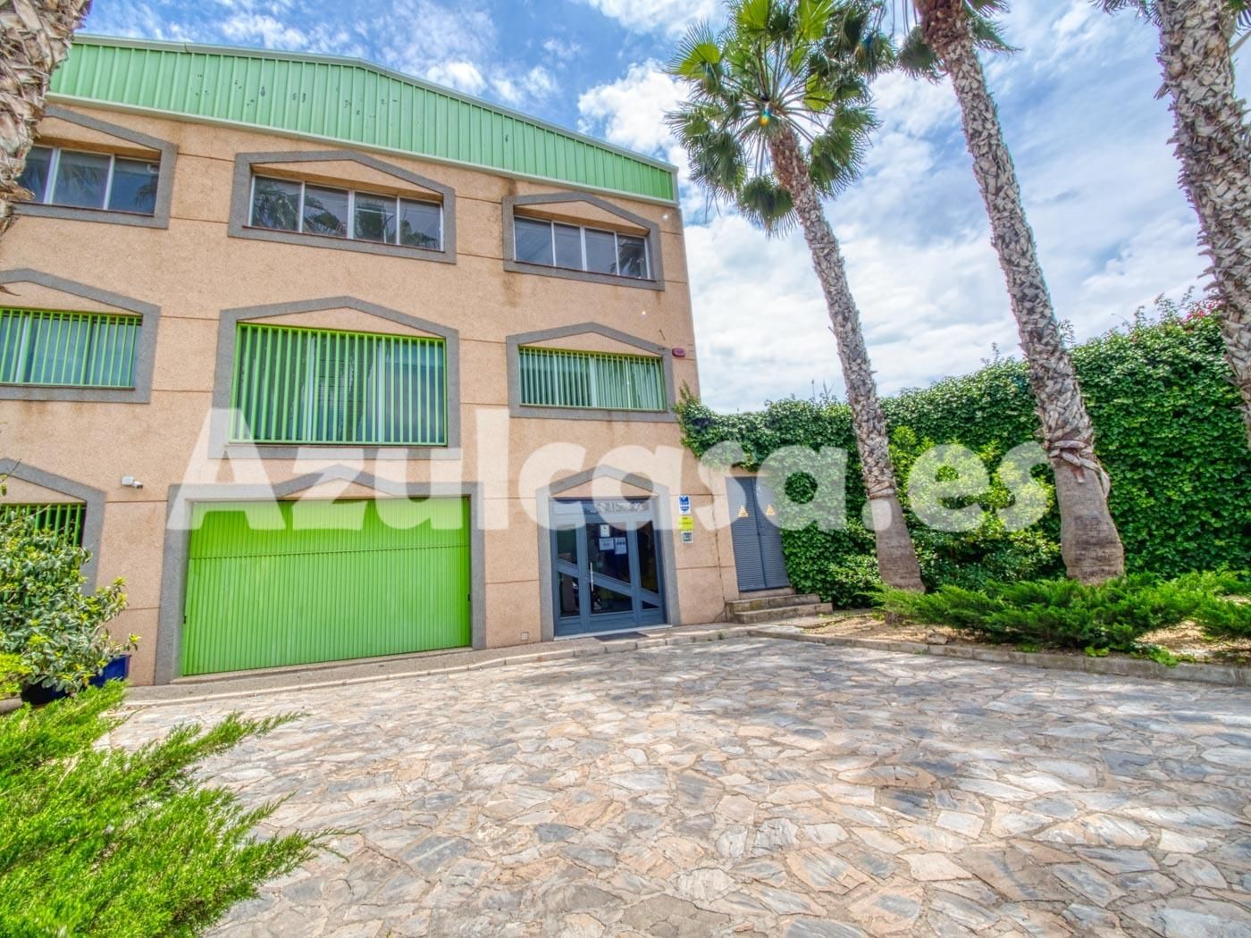 Nau industrial en venda a Camino Borja, Ciudad de Asís