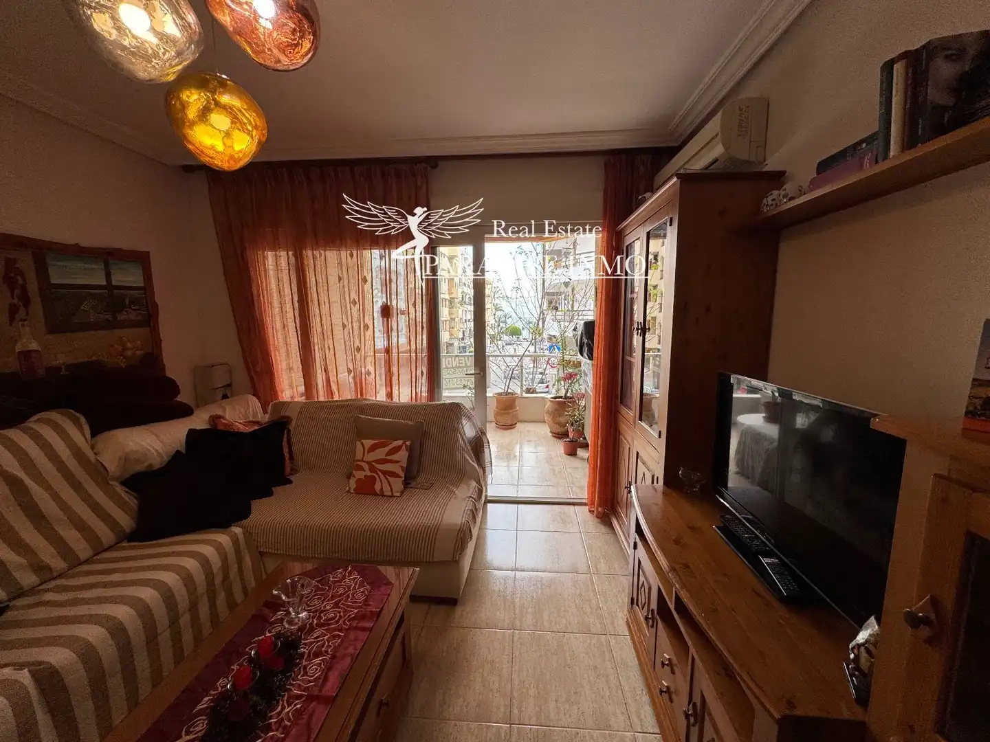 Living room of Flat for sale in Santa Eulària des Riu  with Air Conditioner, Heating and Terrace