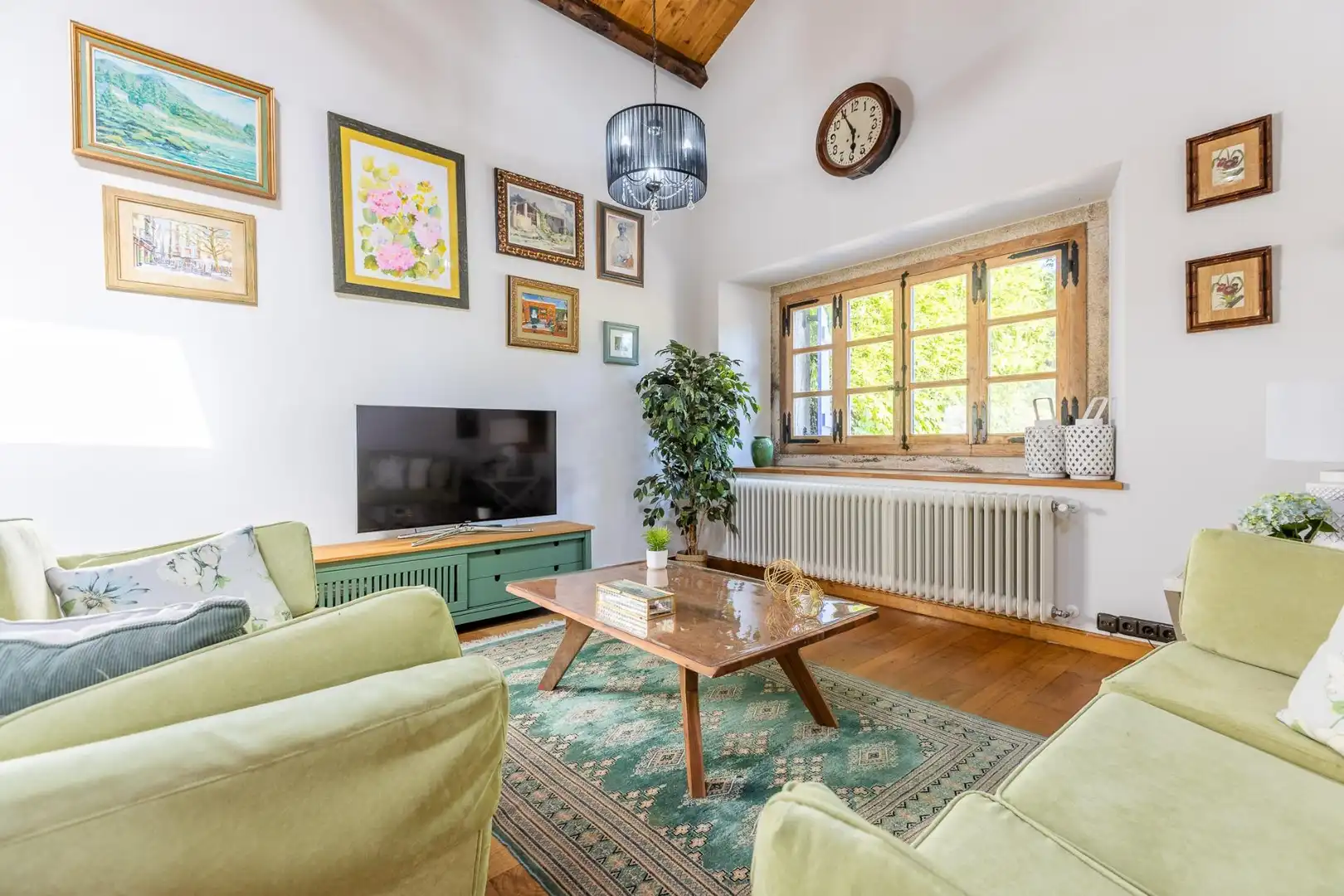 Sala de estar de Casa o chalet en venta en O Pino  con Calefacción, Jardín privado y Terraza