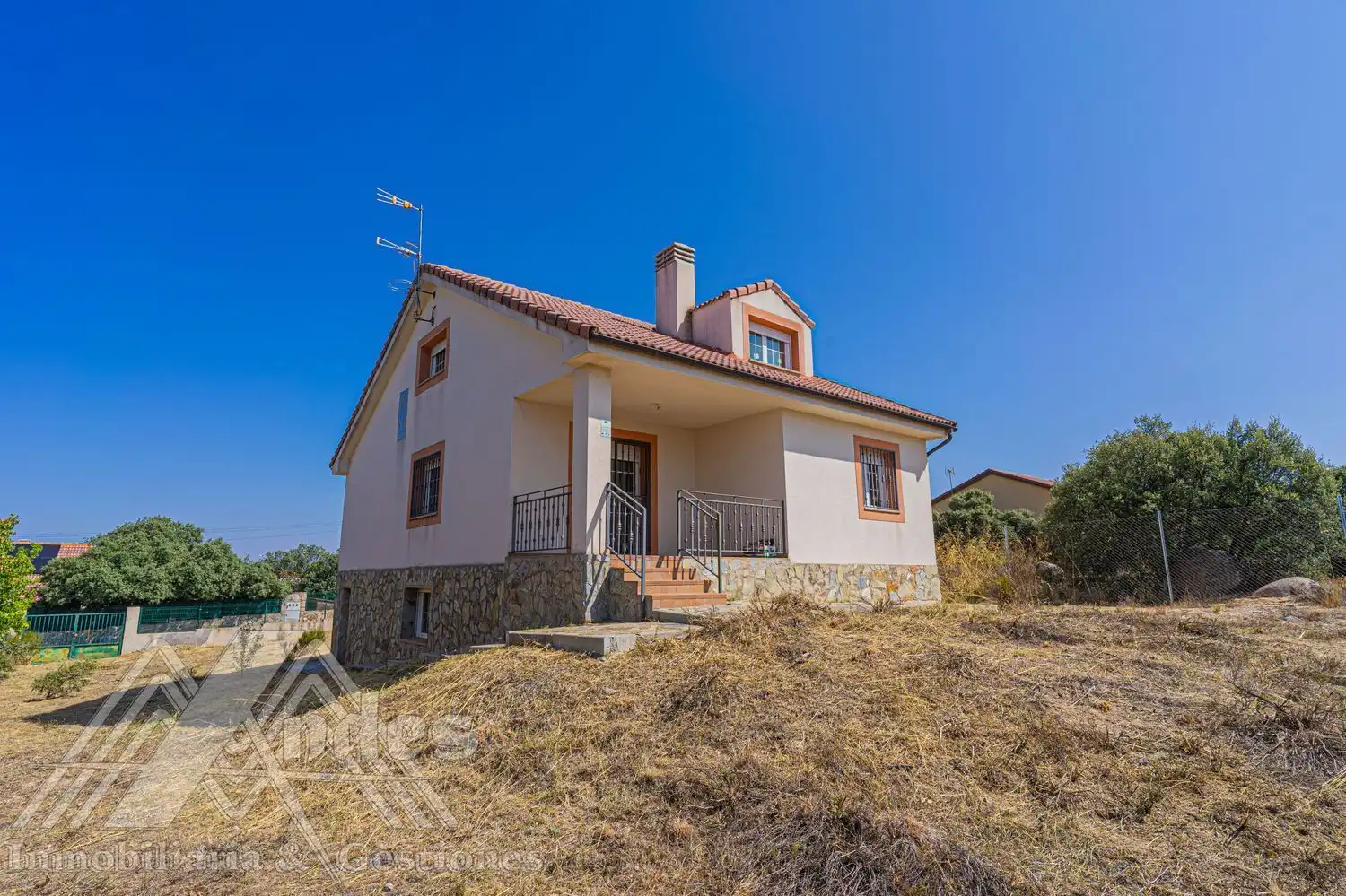 Vista exterior de Casa o chalet en venta en Zarzuela del Monte con Calefacción, Jardín privado y Terraza