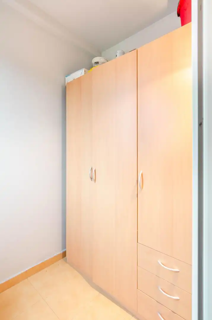 Habitación de Piso en venta en Mieres (Asturias) con Calefacción, Amueblado y Balcón