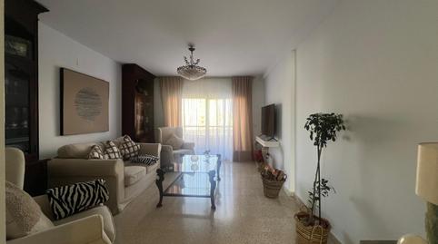 Foto 3 de Piso en venta en Calle Lanzarote, Bajadilla - Fuente Nueva, Cádiz
