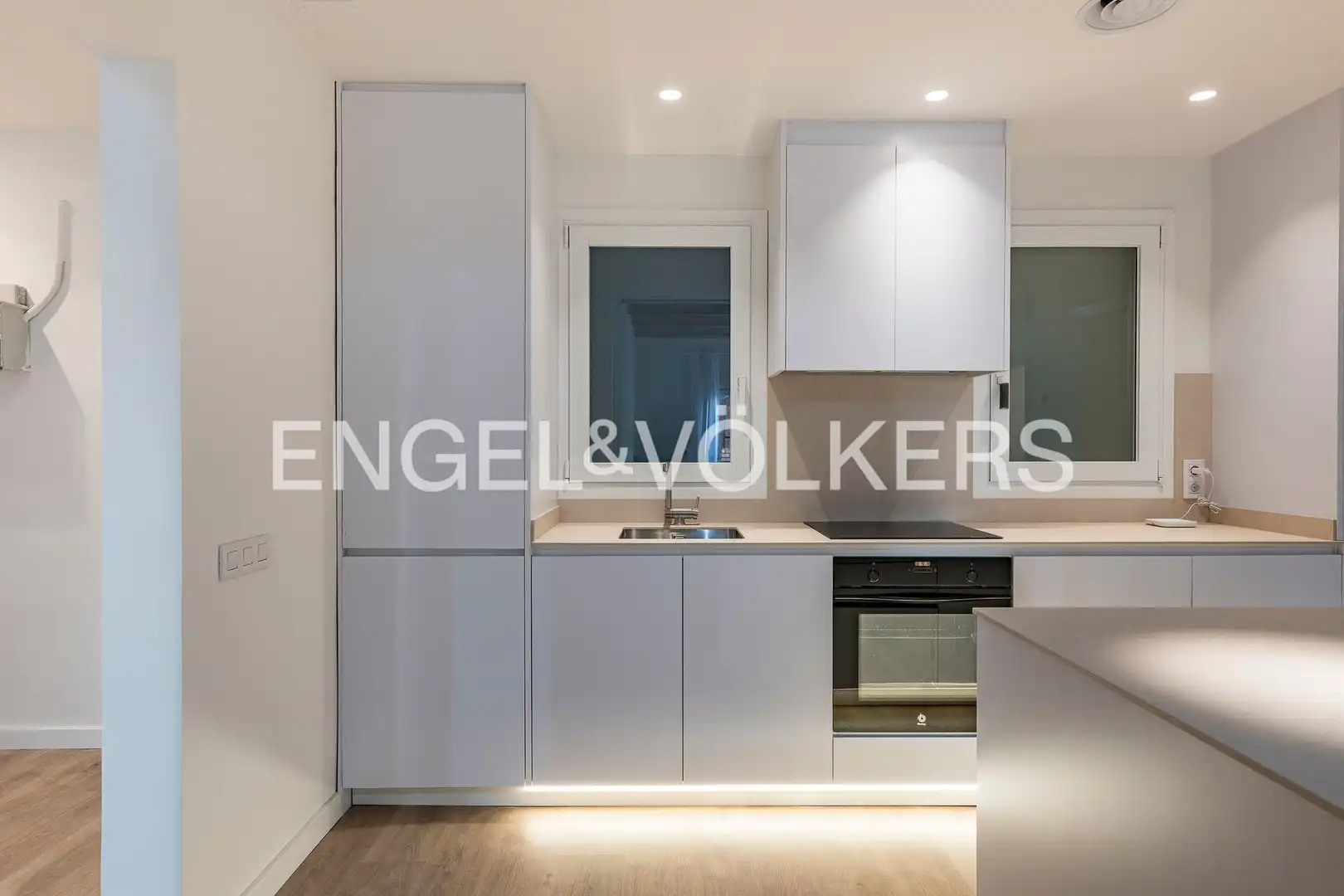 Cocina de Piso en venta en Barcelona con Aire acondicionado y Calefacción
