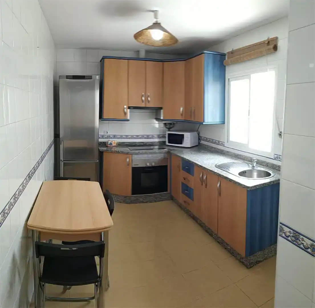 Habitación en Calle Camarón de la Isla, 18, Benacazón