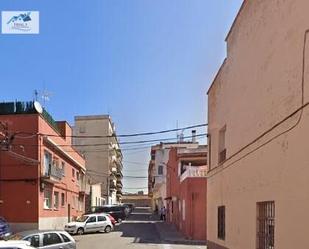 Exterior view of Flat for sale in Figueres