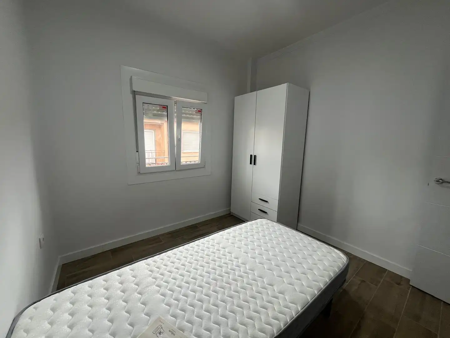 Bedroom of Flat for sale in Tomelloso  with Air Conditioner, Furnished and Balcony