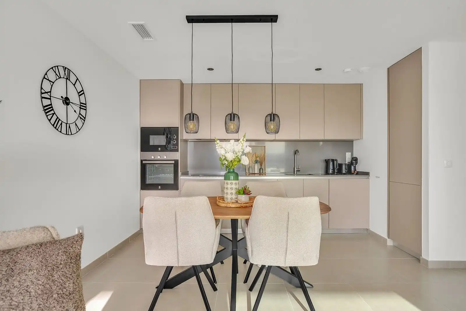 Cuina de Apartament en venda en Estepona amb Terrassa, Traster i Moblat