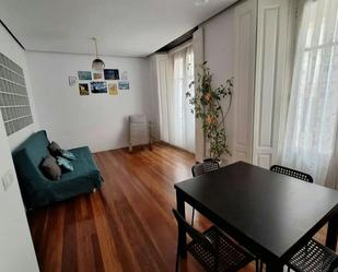 Living room of Flat to rent in Bilbao   with Heating, Furnished and Oven