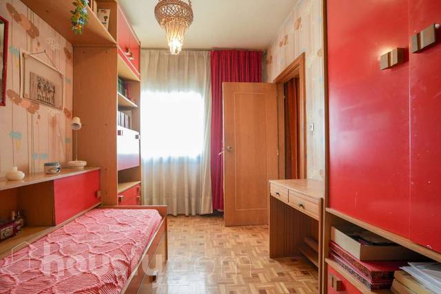 Piso en Venta en Calle de Carballido, . en Puerta del Ángel