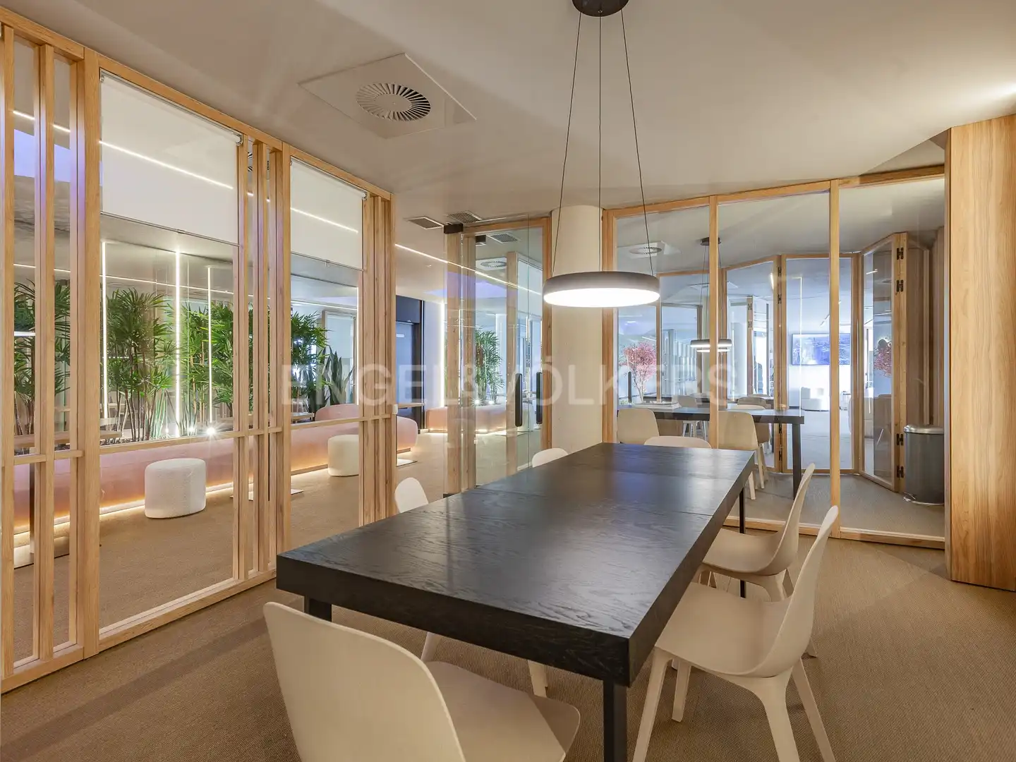 Piso de alquiler en Esplugues de Llobregat con Aire acondicionado, Calefacción y Jardín privado