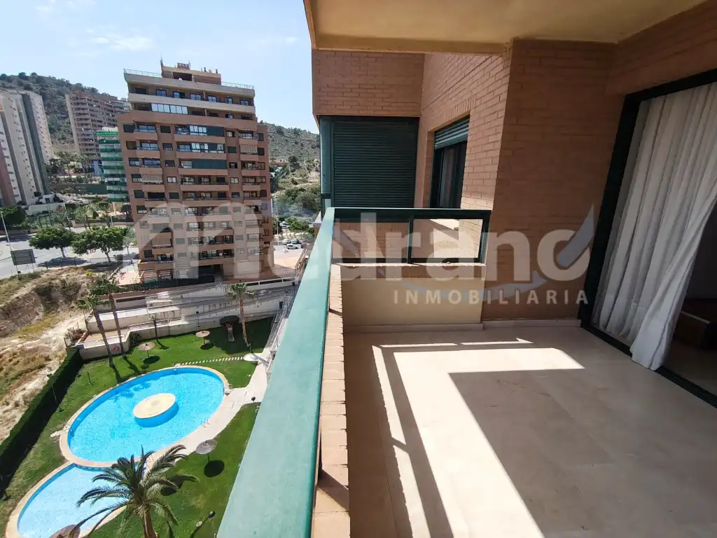 Habitación de Piso en venta en Villajoyosa / La Vila Joiosa con Aire acondicionado, Calefacción y Jardín privado