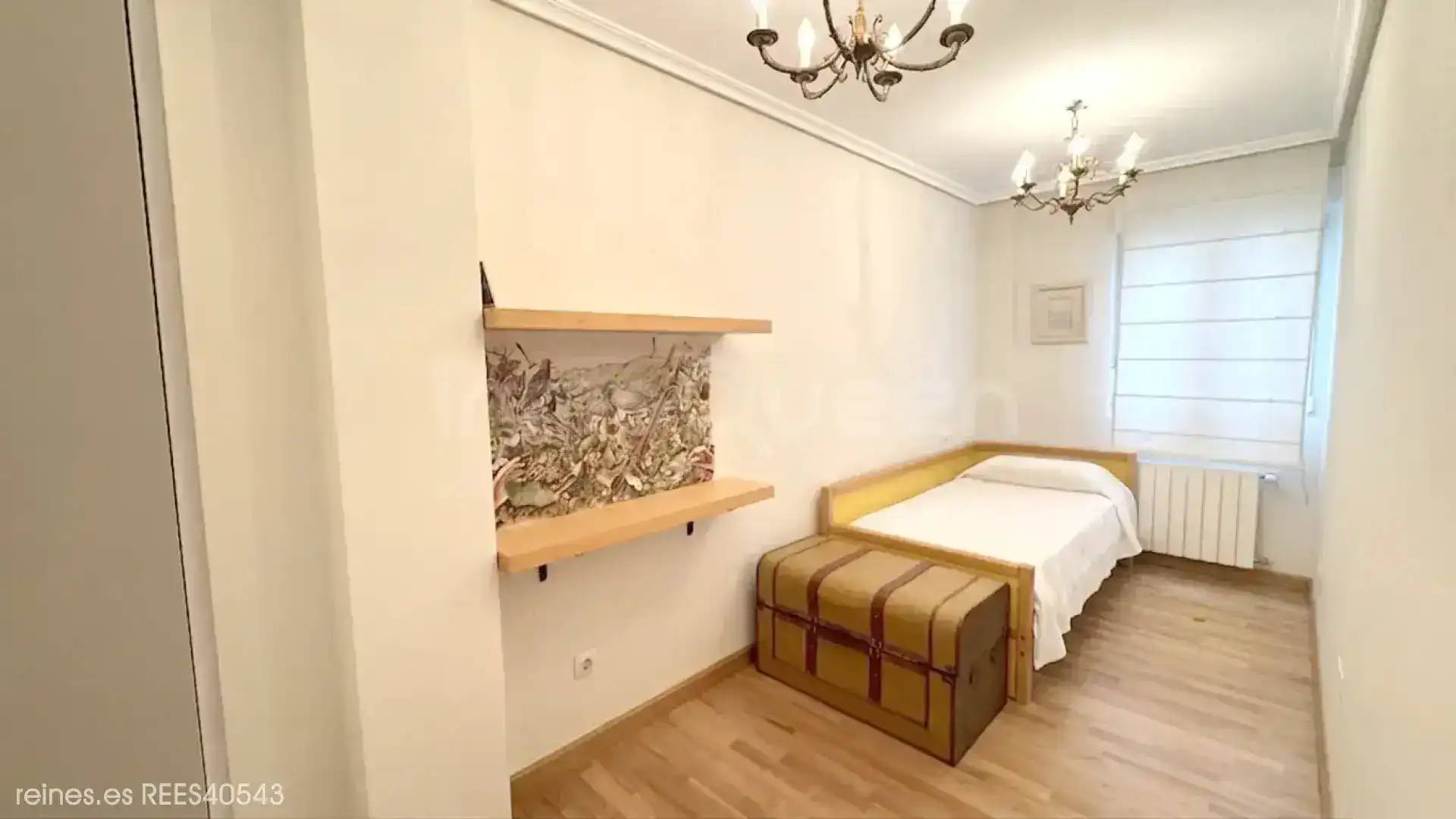 Bedroom of Flat for sale in Reinosa  with Heating, Terrace and Furnished