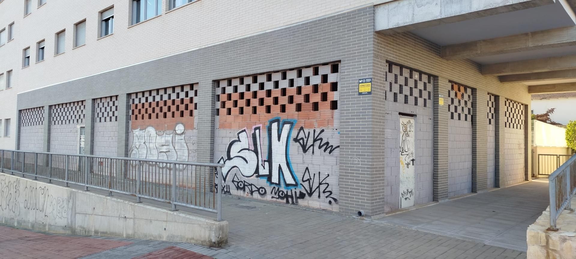 Vista exterior de Local de lloguer en El Campello