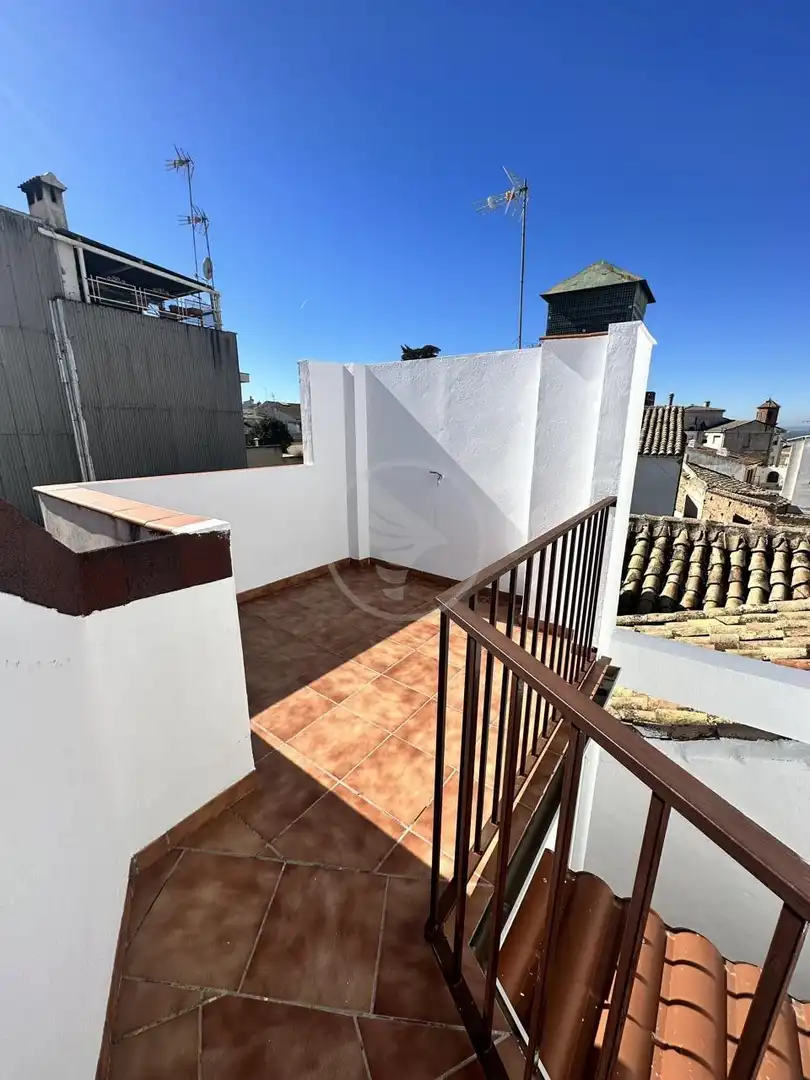 Duplex avec ascenseur à louer à Calle Alberto López Poveda, imagen 2