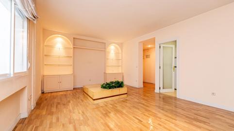 Foto 3 de Piso en venta en Cuatro Caminos - Azca, Madrid