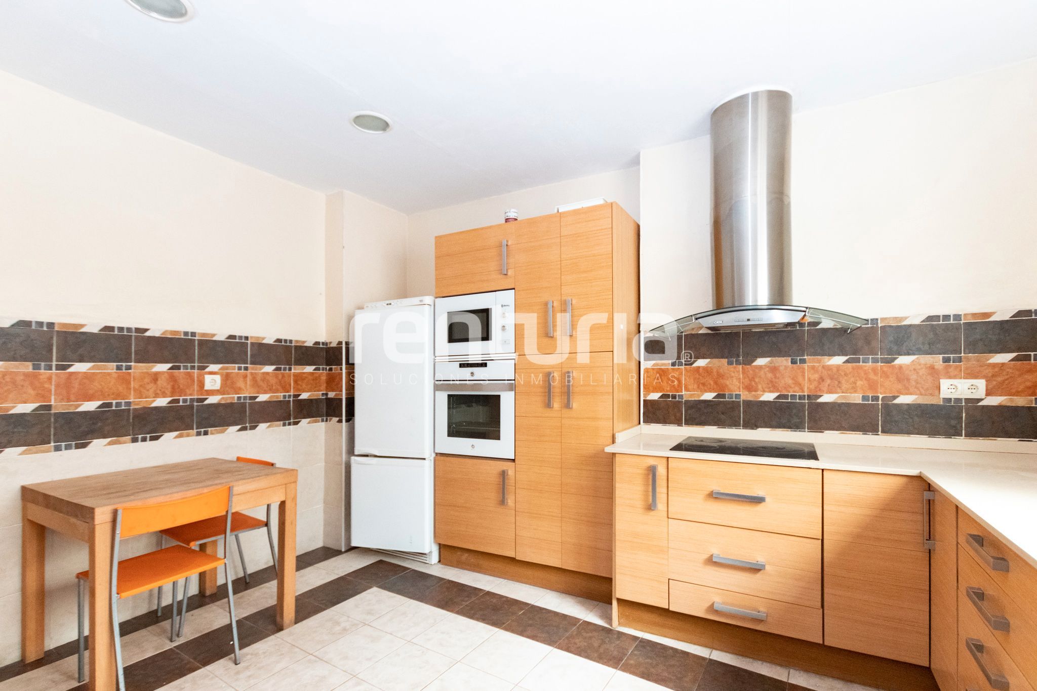 Kitchen of Flat for sale in La Font de la Figuera  with Air Conditioner, Terrace and Oven